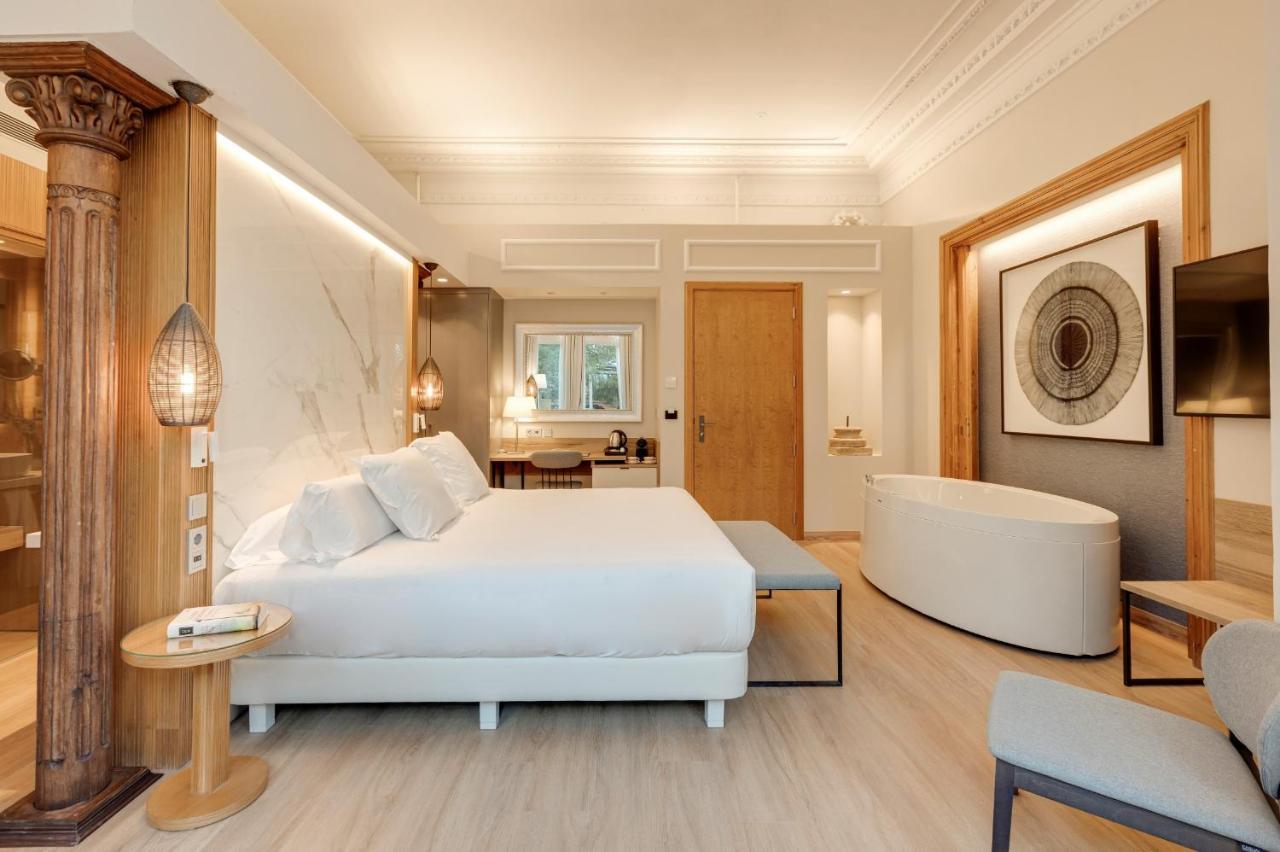 Hotel Boutique Mirlo 巴塞罗那 外观 照片 Deluxe Room