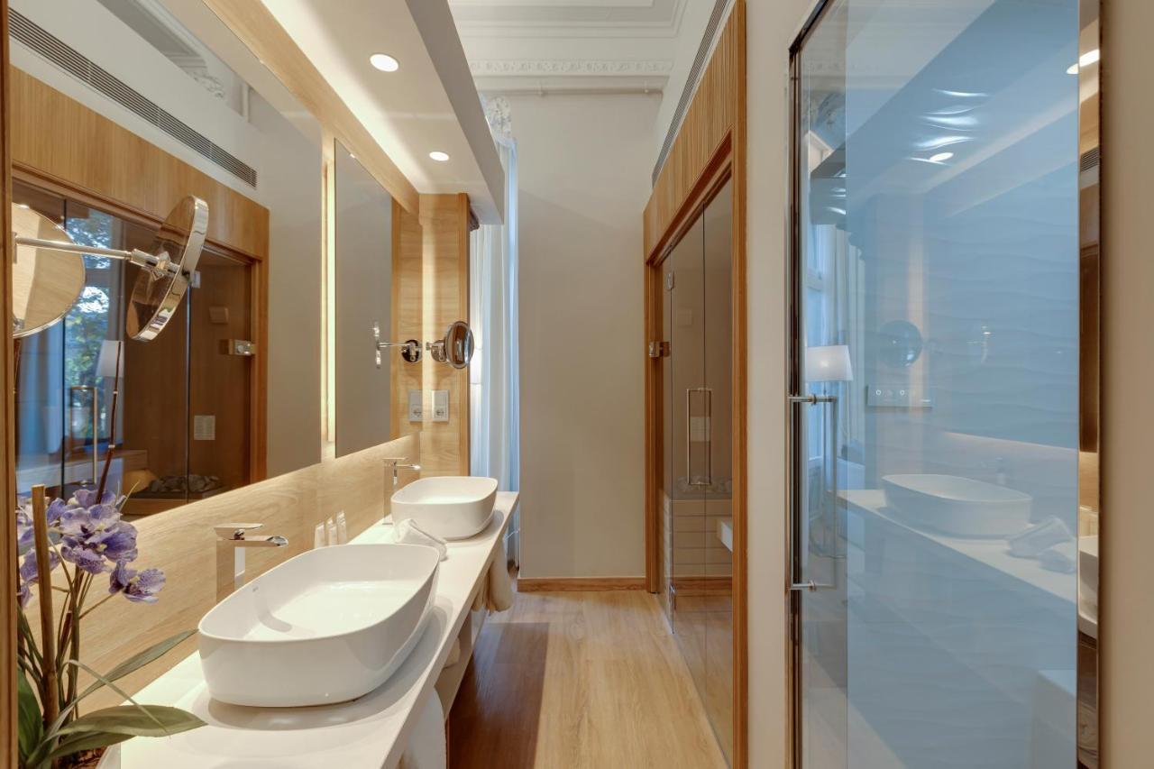 Hotel Boutique Mirlo 巴塞罗那 外观 照片 Bathroom